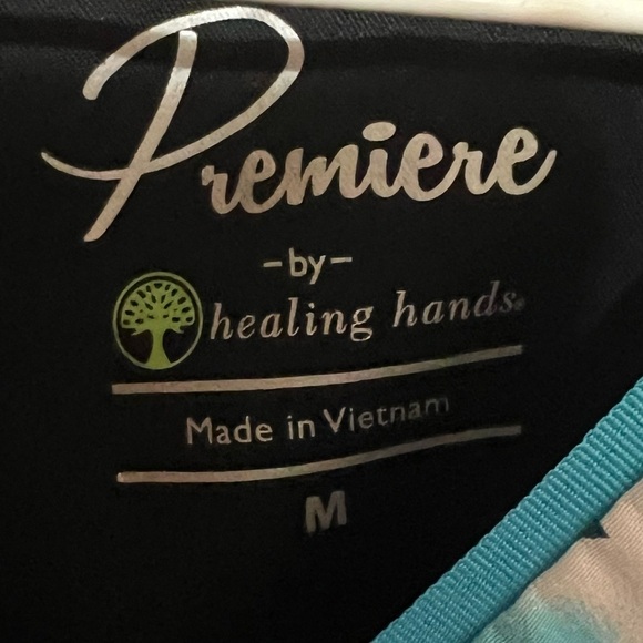 Premiere by Healing Hands Scrub Top. Blue floral. Medium - Picture 3 of 3